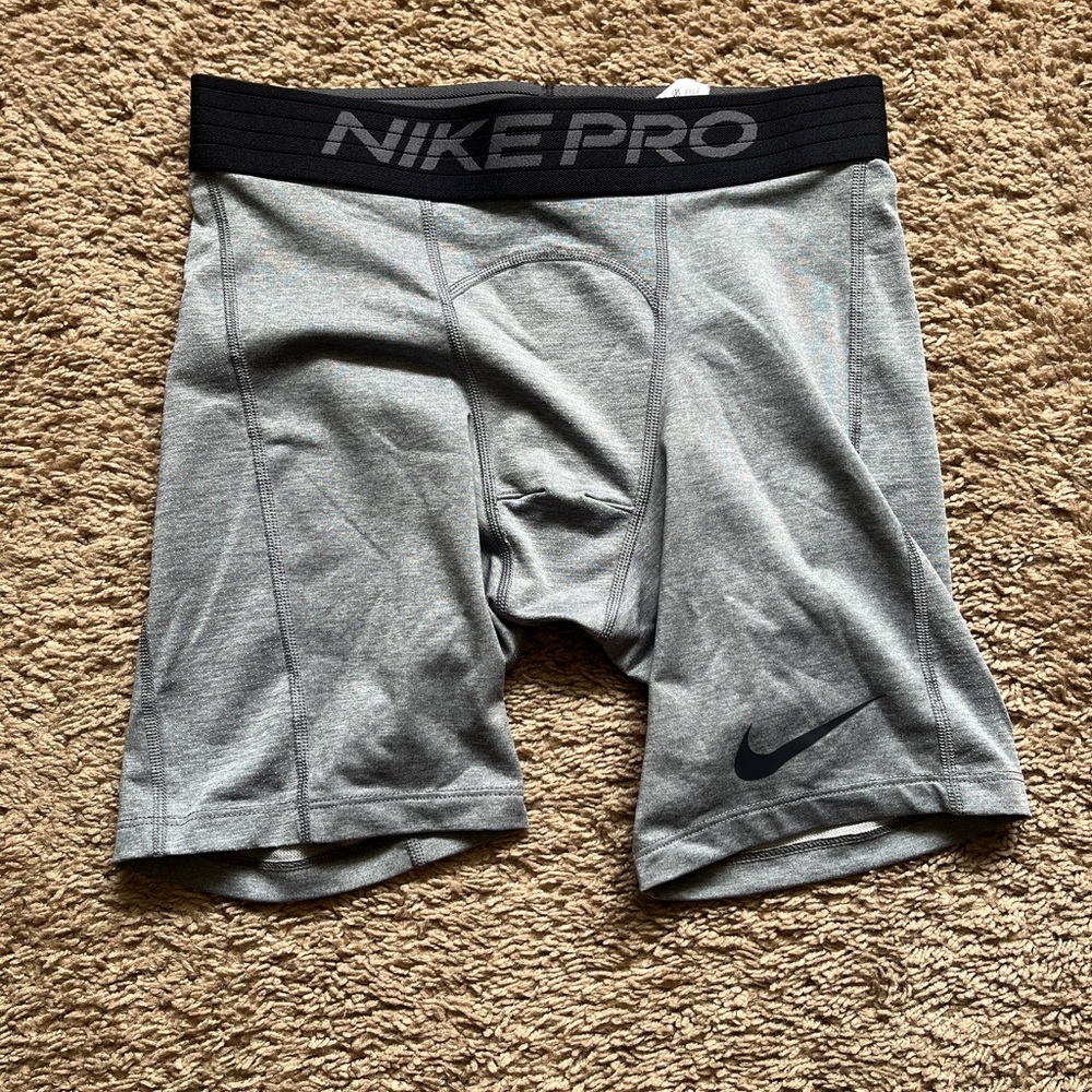 Mens Nike Pro Dri-Fit 6” Compression Shorts - Grey - Small (BV5635-085)